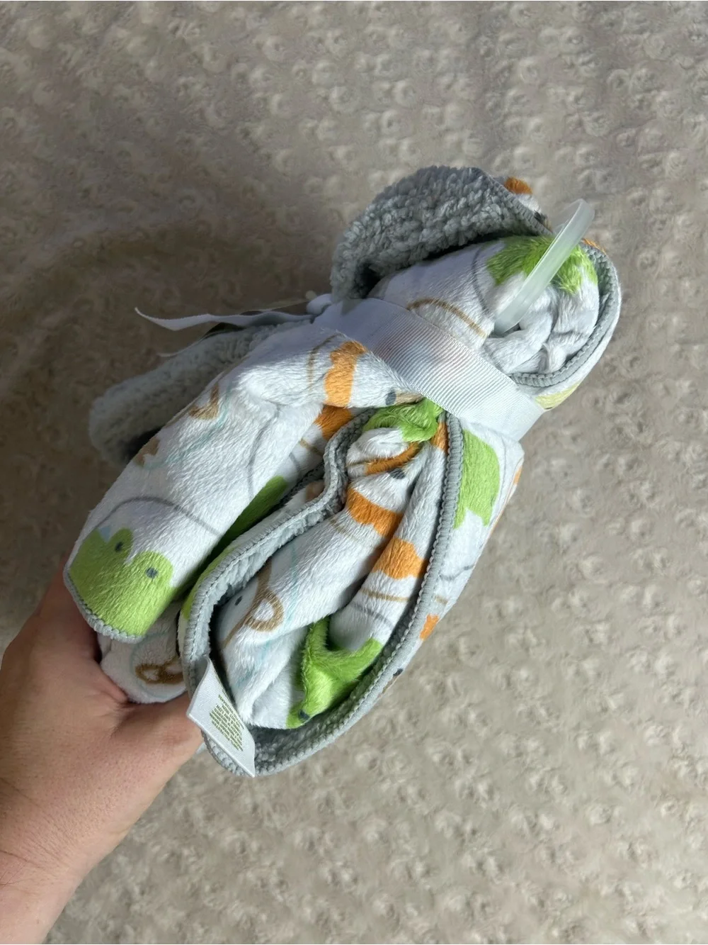 Circo Gray Safari Animals Baby Blanket White Sherpa Circles Monkey Giraffe Lion